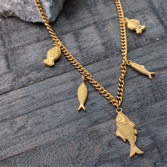 Free People Jewelry - NEW Gold Fish Chunky Charm Necklace